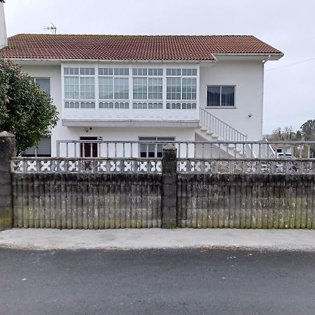 Acogedora Casa De Campo Neda Екстериор снимка