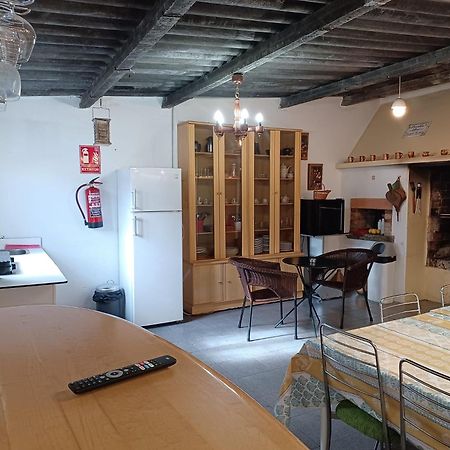 Acogedora Casa De Campo Neda Екстериор снимка
