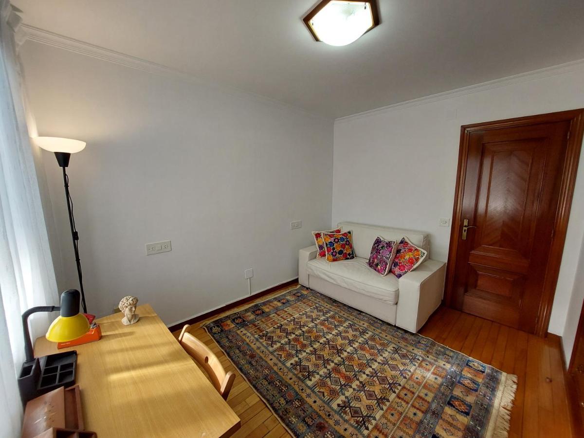 Acogedora Casa De Campo Neda Екстериор снимка