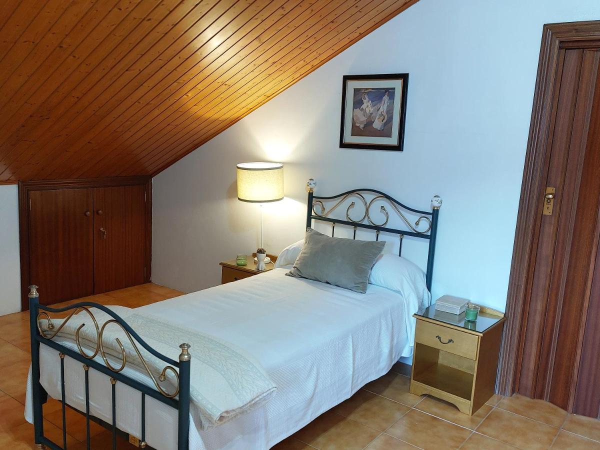 Acogedora Casa De Campo Neda Екстериор снимка