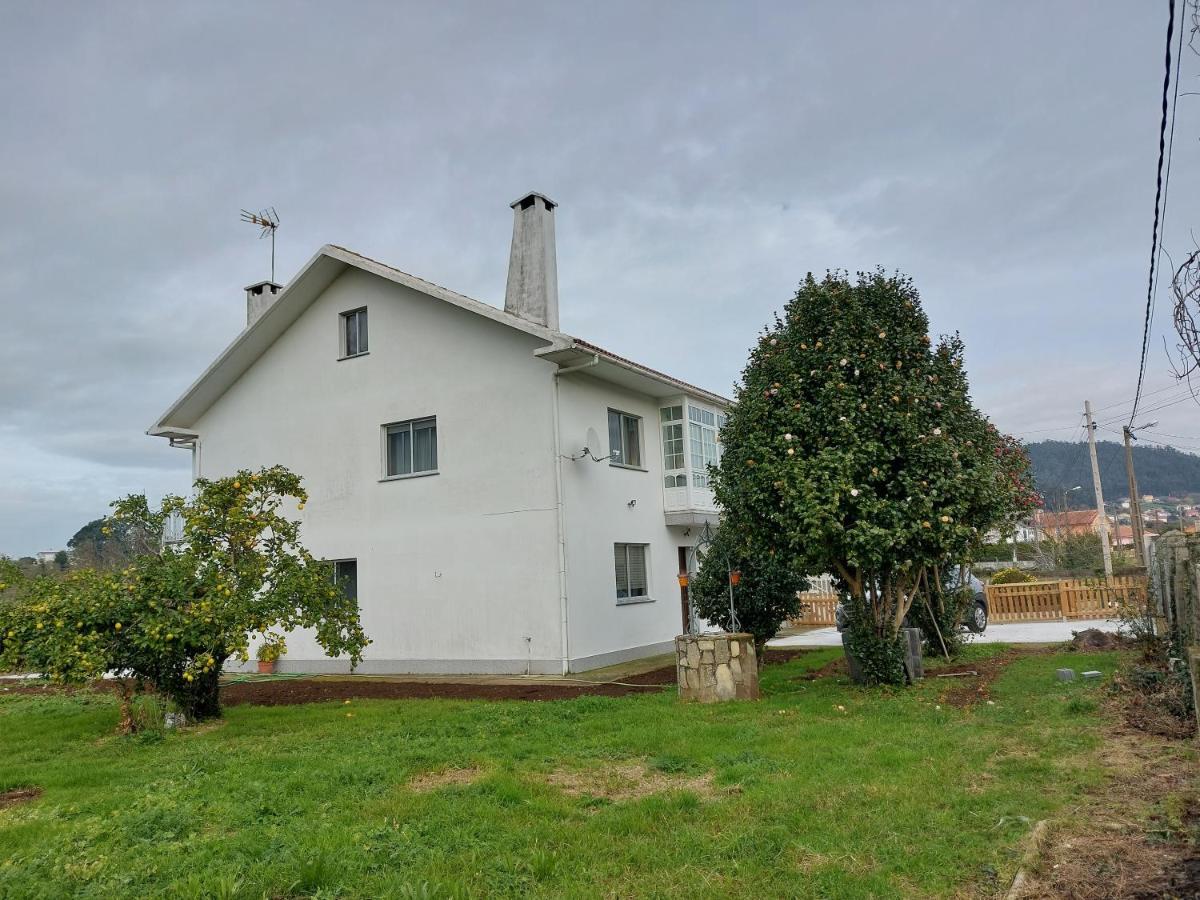 Acogedora Casa De Campo Neda Екстериор снимка
