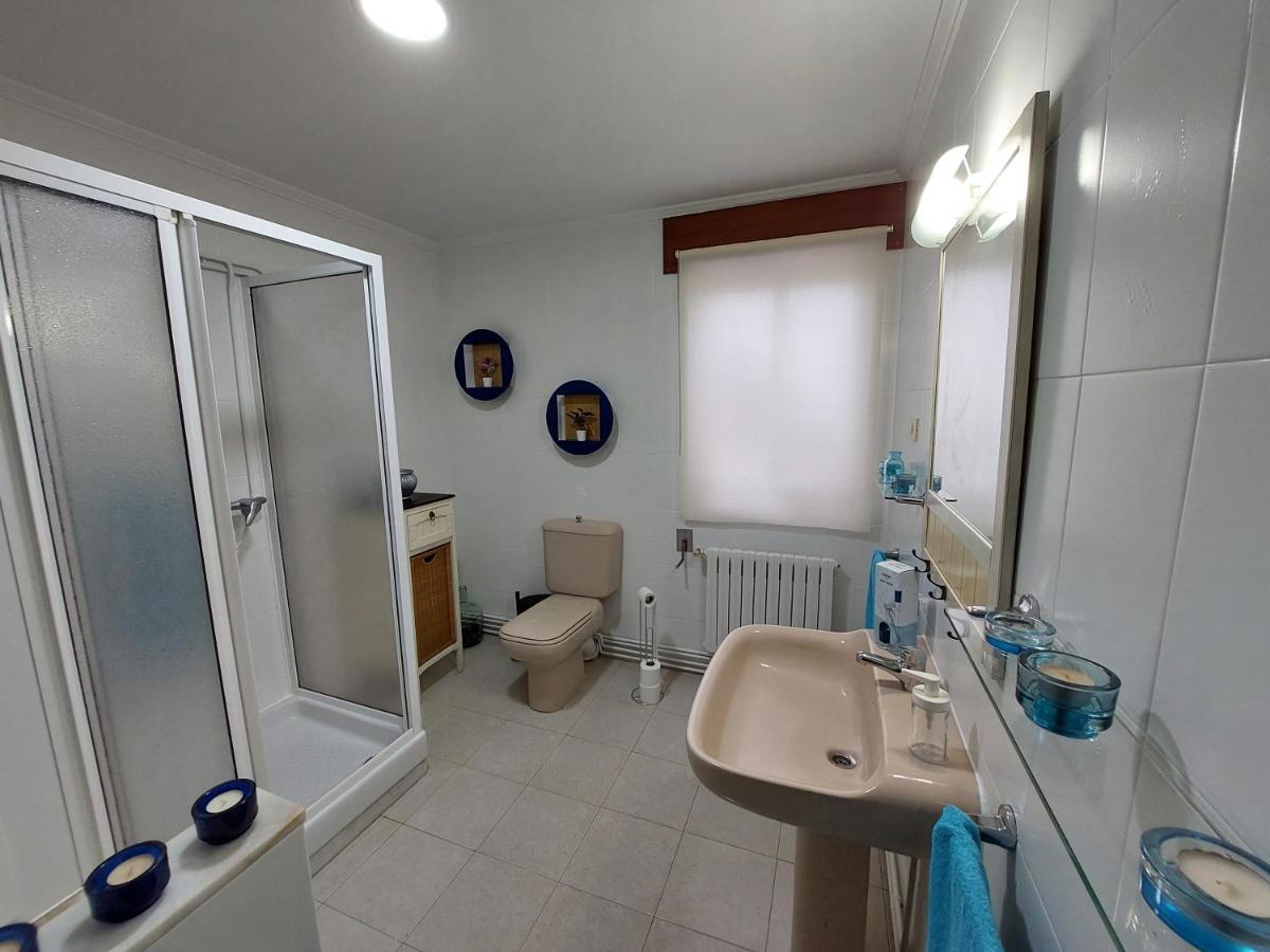 Acogedora Casa De Campo Neda Екстериор снимка