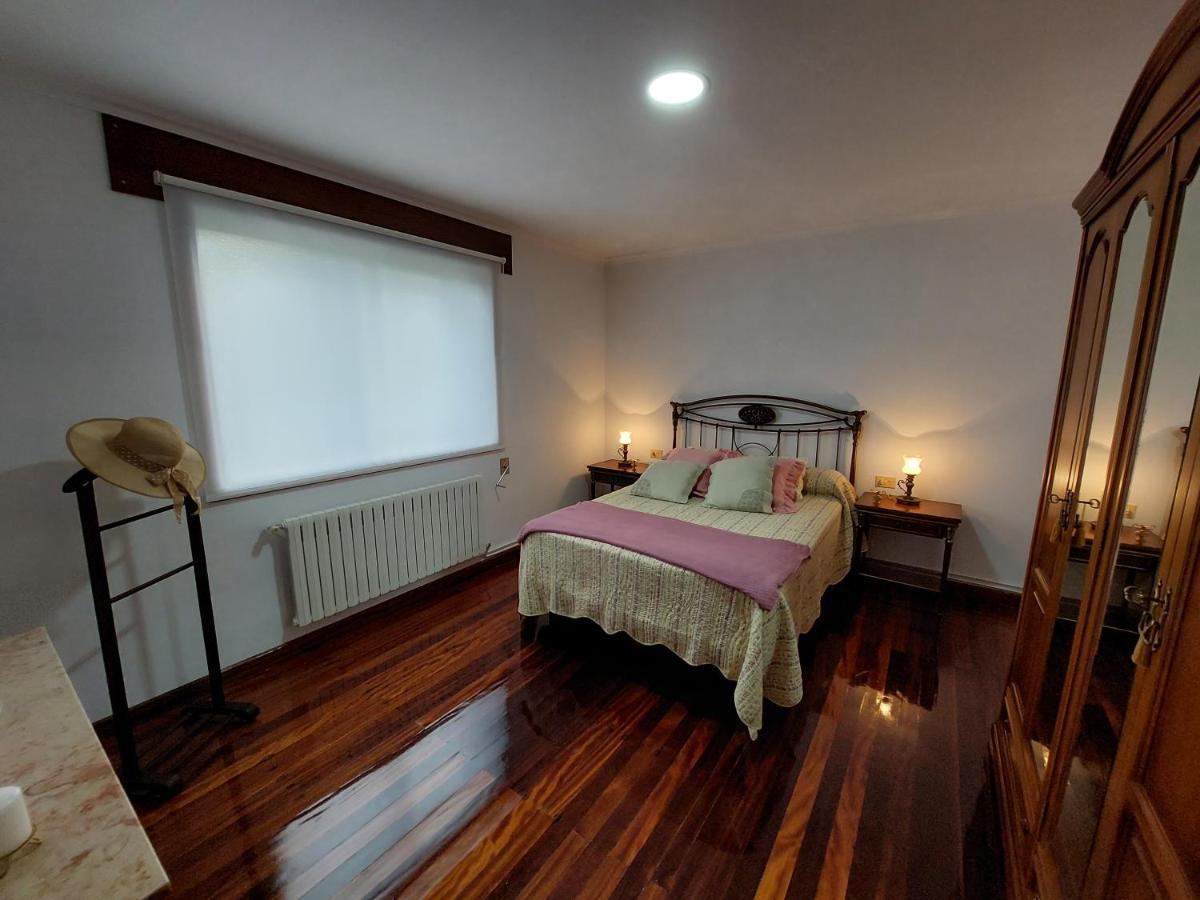 Acogedora Casa De Campo Neda Екстериор снимка